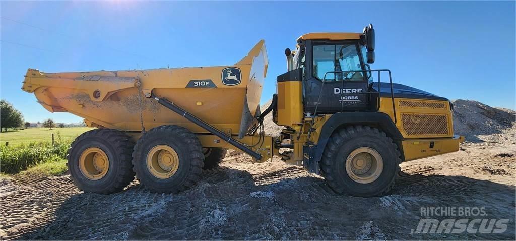 John Deere 310E Artikulētie pašizgāzēji