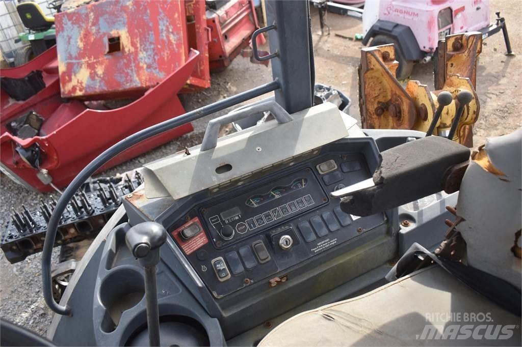 John Deere 310G Ekskavatori-iekrāvēji