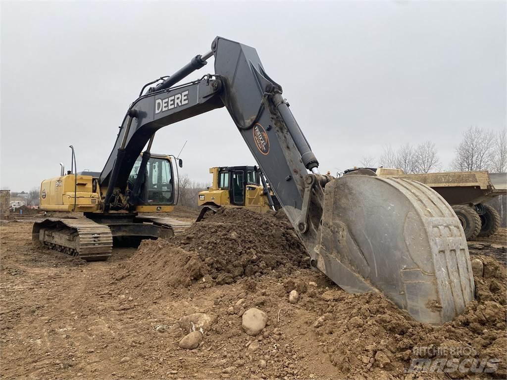 John Deere 350D LC Kāpurķēžu ekskavatori