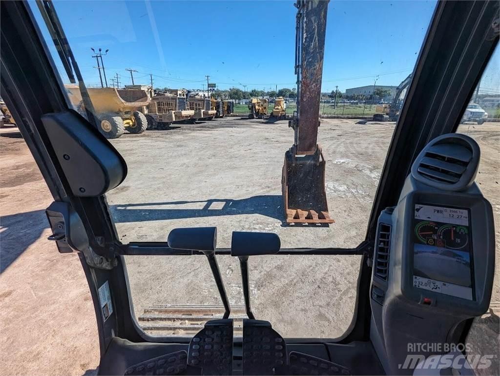 John Deere 350G LC Kāpurķēžu ekskavatori