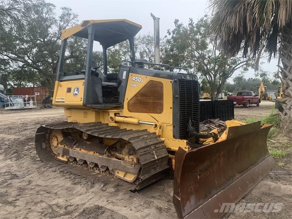 John Deere 450J LGP Kāpurķēžu buldozeri