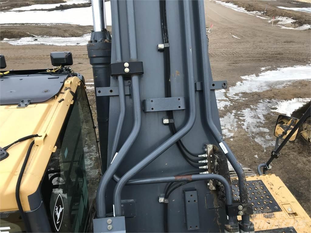 John Deere 470G LC Kāpurķēžu ekskavatori
