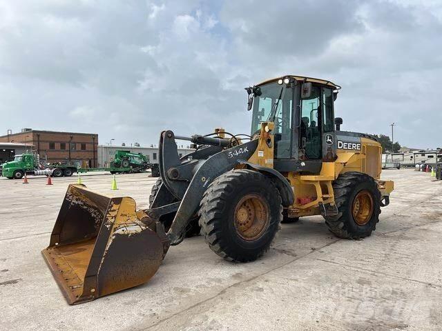 John Deere 544K Iekrāvēji uz riteņiem