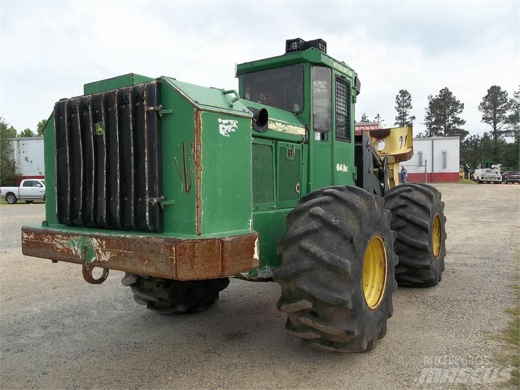 John Deere 643K Zaru savācēji