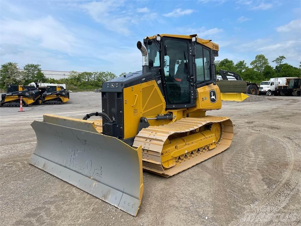John Deere 650P LGP Kāpurķēžu buldozeri