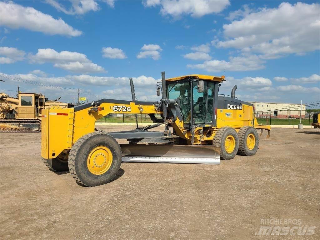 John Deere 672G Greideri