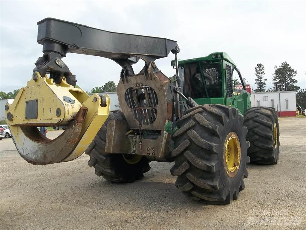John Deere 848L Šķeldotāji