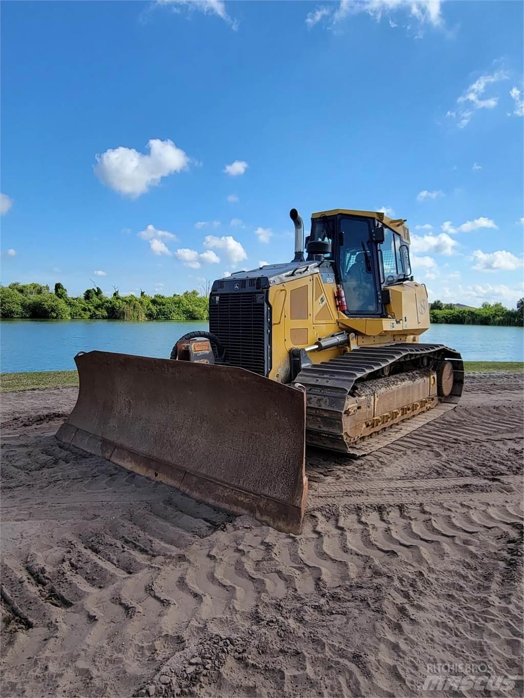 John Deere 850K WLT Kāpurķēžu buldozeri