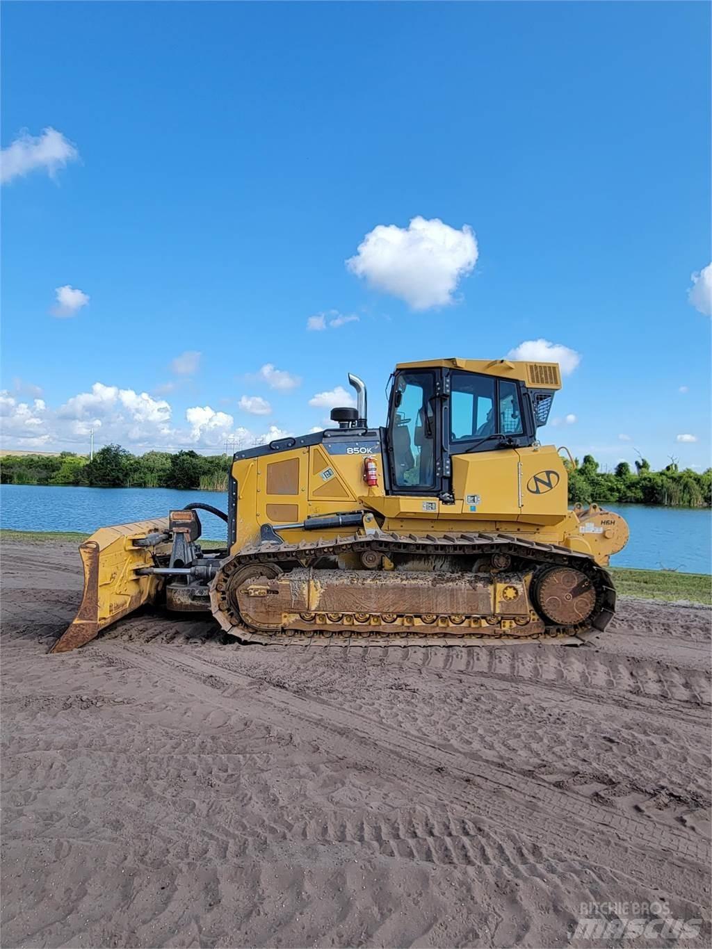 John Deere 850K WLT Kāpurķēžu buldozeri