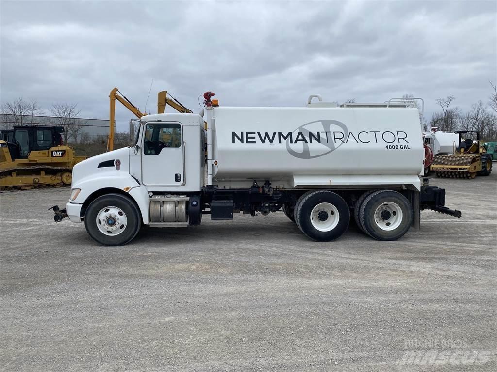 Kenworth T300 Ūdens mašīnas