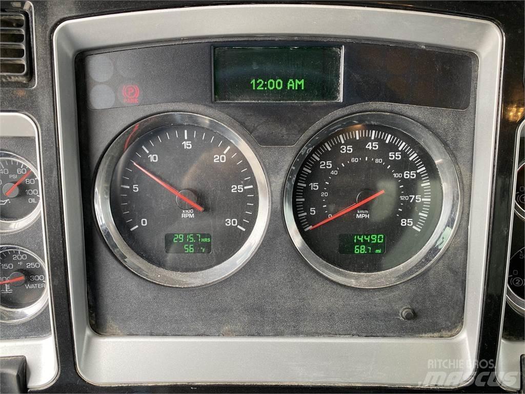 Kenworth T440 Ūdens mašīnas
