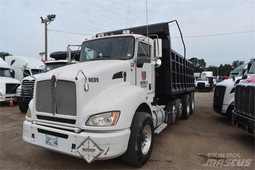 Kenworth T440 Pašizgāzējs