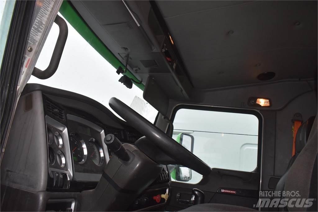 Kenworth T660 Pašizgāzējs