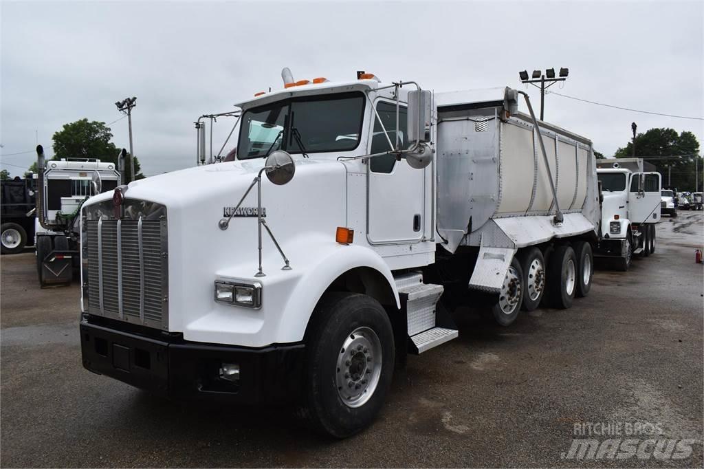 Kenworth T800 Pašizgāzējs