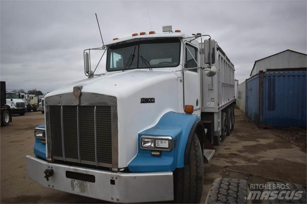 Kenworth T800 Pašizgāzējs