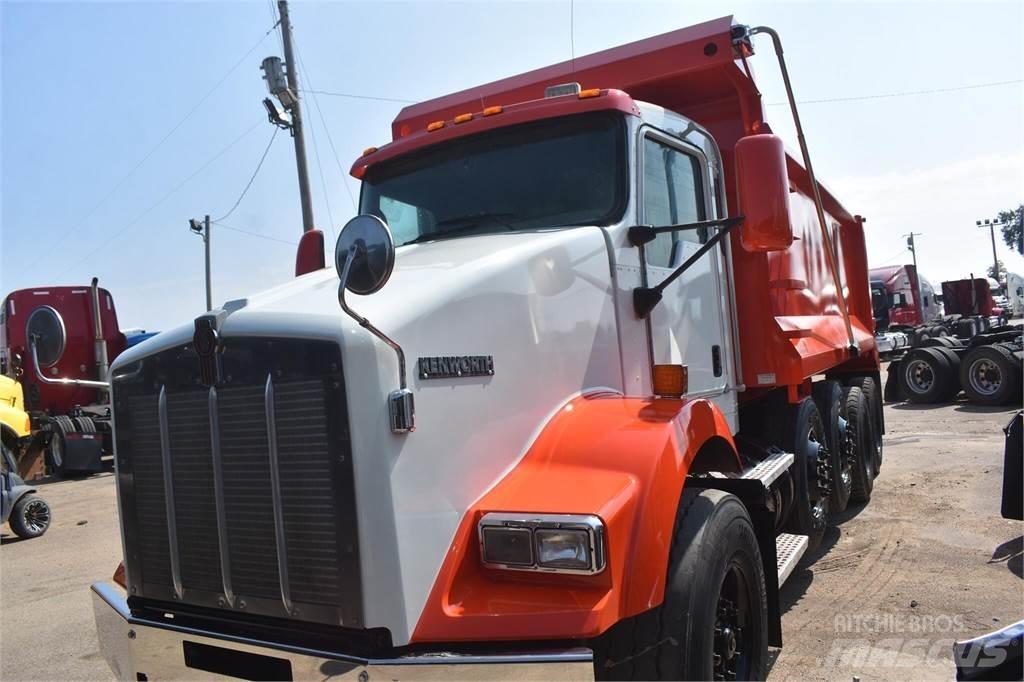 Kenworth T800 Pašizgāzējs