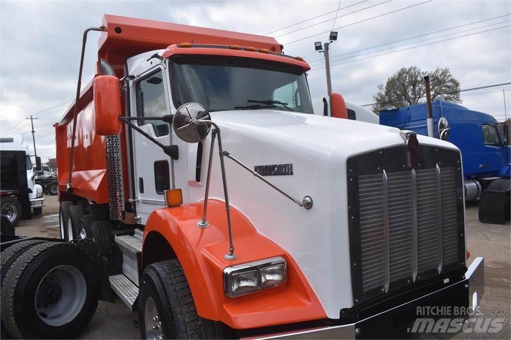 Kenworth T800 Pašizgāzējs
