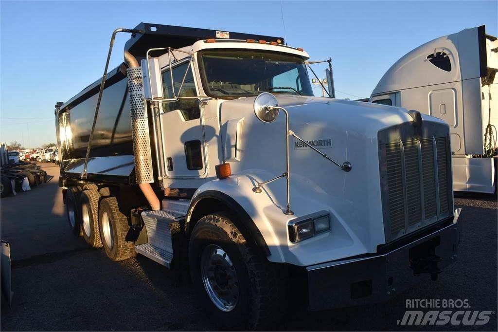 Kenworth T800 Pašizgāzējs