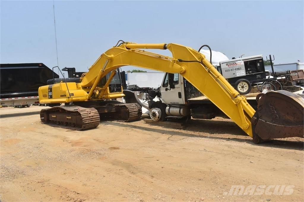 Komatsu PC300 LC-7E Kāpurķēžu ekskavatori