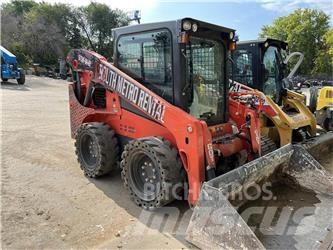 Kubota SSV75 Lietoti riteņu kompaktiekrāvēji