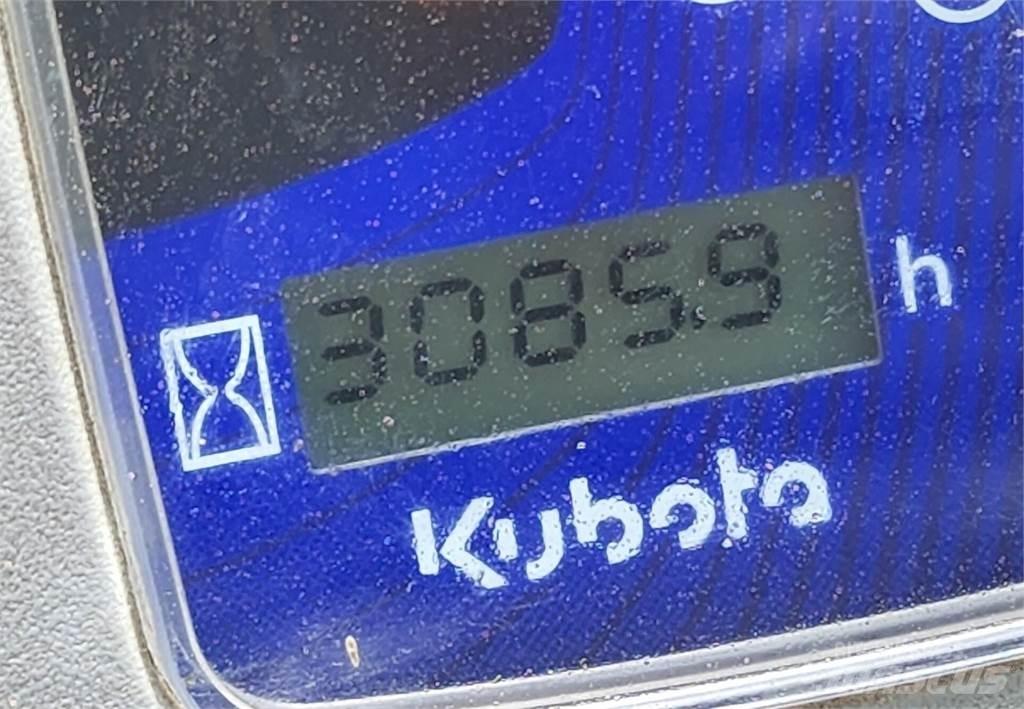 Kubota SVL90-2 Lietoti riteņu kompaktiekrāvēji