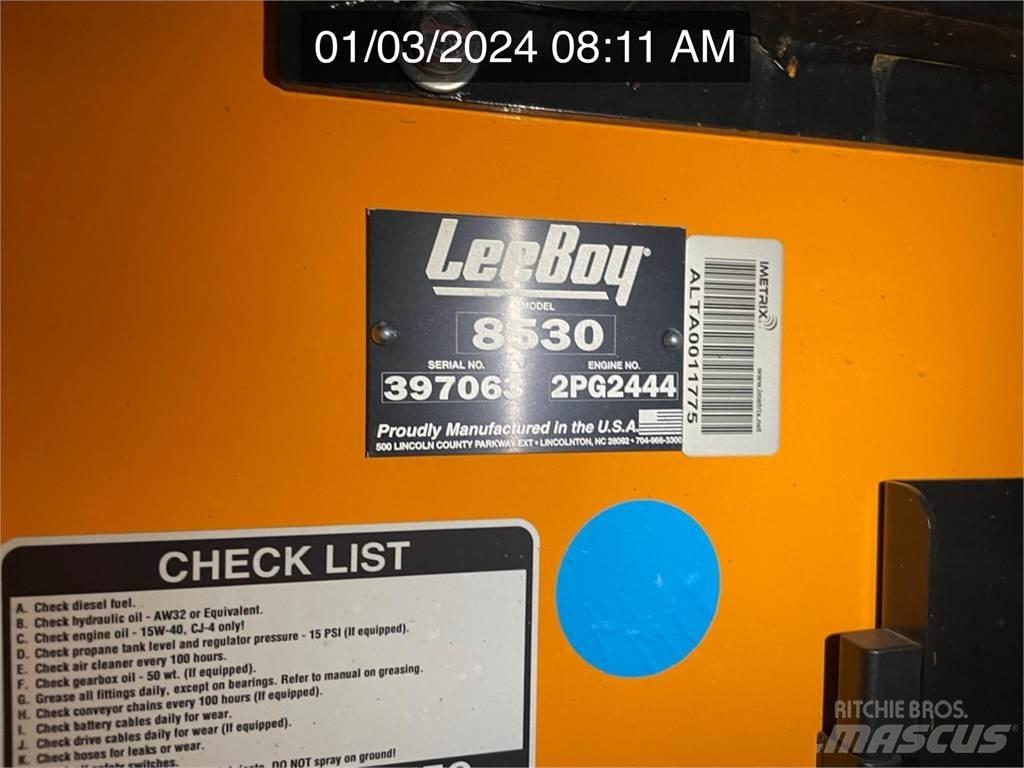 LeeBoy 8530 Asfalta klājēji