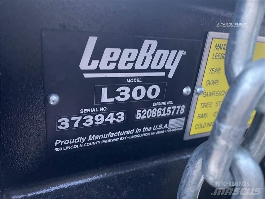 LeeBoy L300 Asfalta klājēji