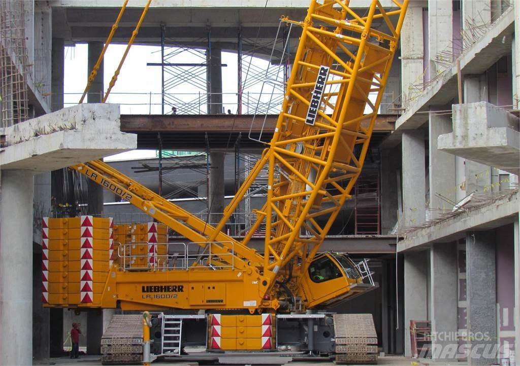 Liebherr LR1600-2 Kāpurķēžu ceļamkrāni