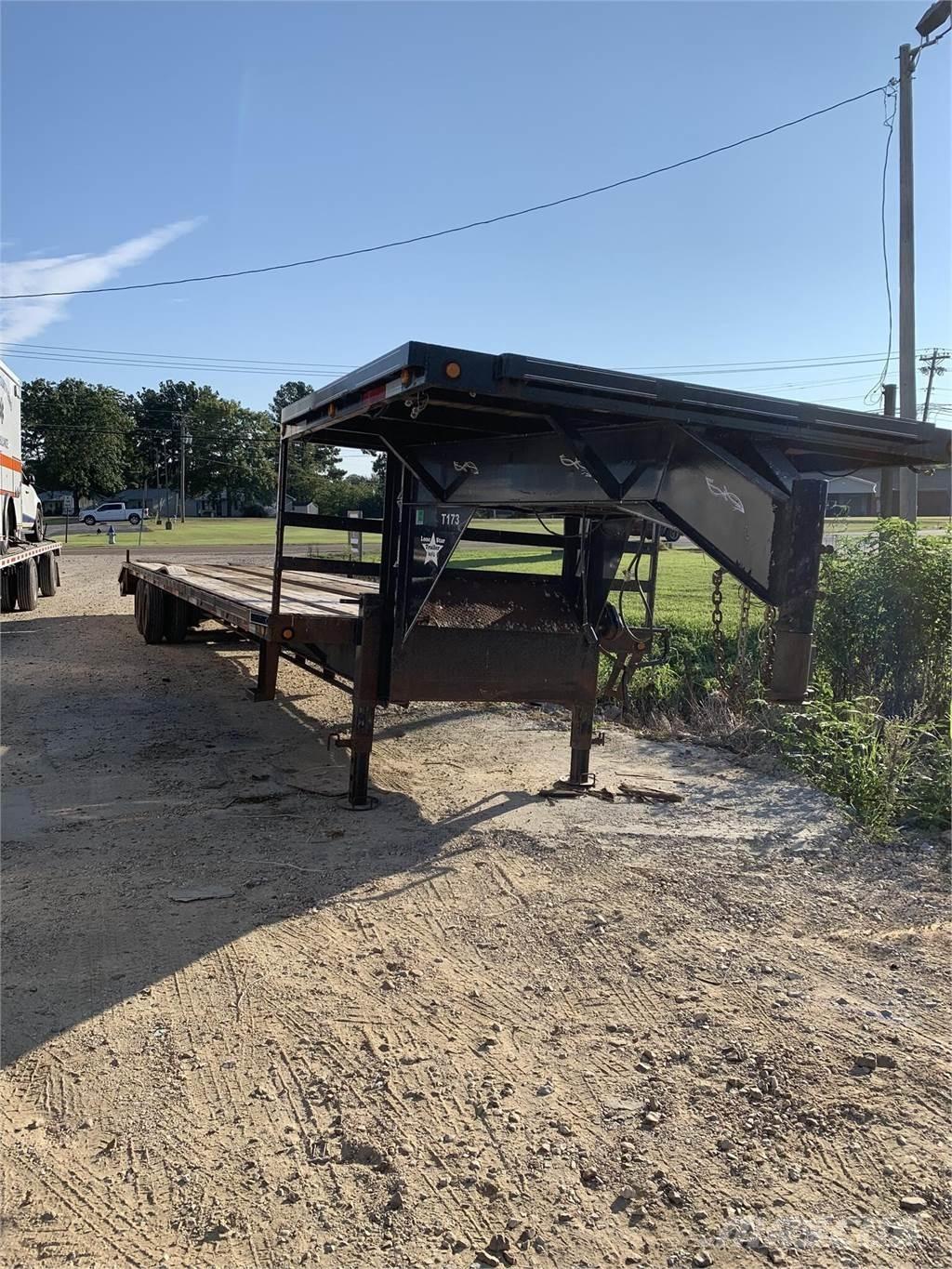  LONESTAR Zemie treileri