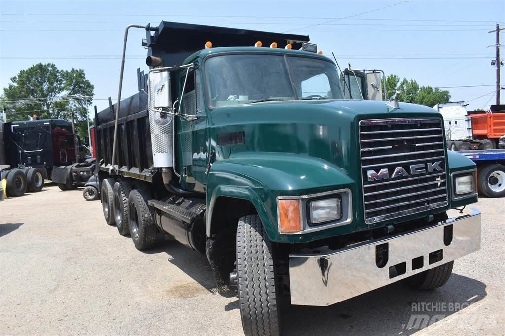 Mack CH613 Pašizgāzējs