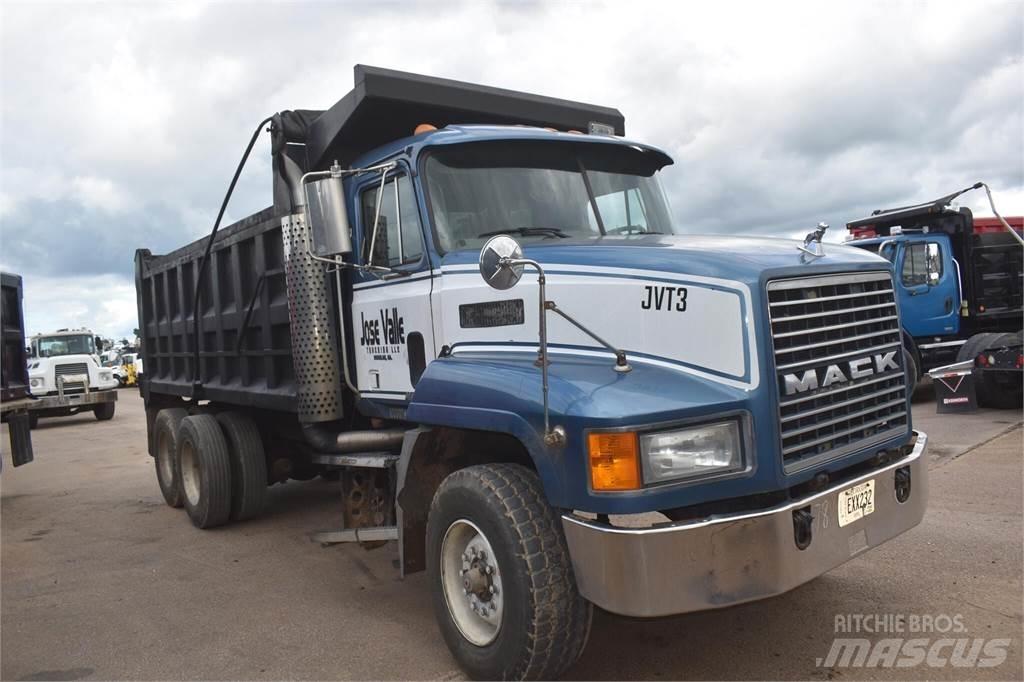 Mack CH613 Pašizgāzējs