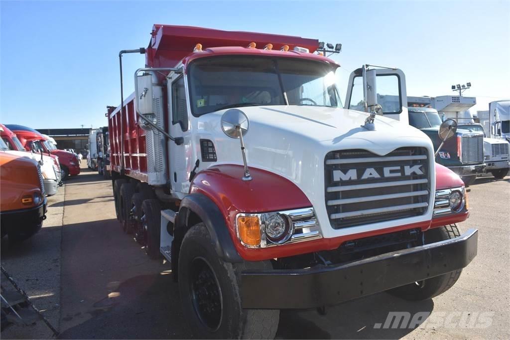 Mack GRANITE CV713 Pašizgāzējs