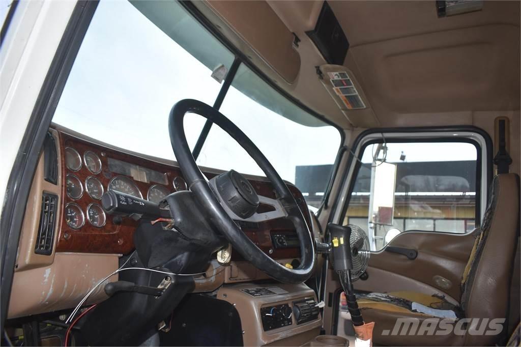 Mack GRANITE CV713 Pašizgāzējs