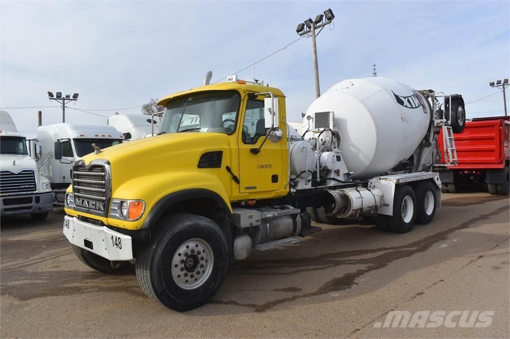 Mack GRANITE CV713 Betonvedēji