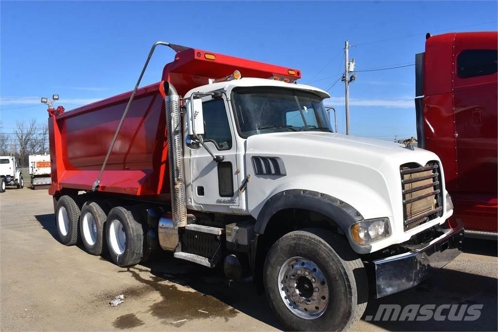 Mack GRANITE GU713 Pašizgāzējs