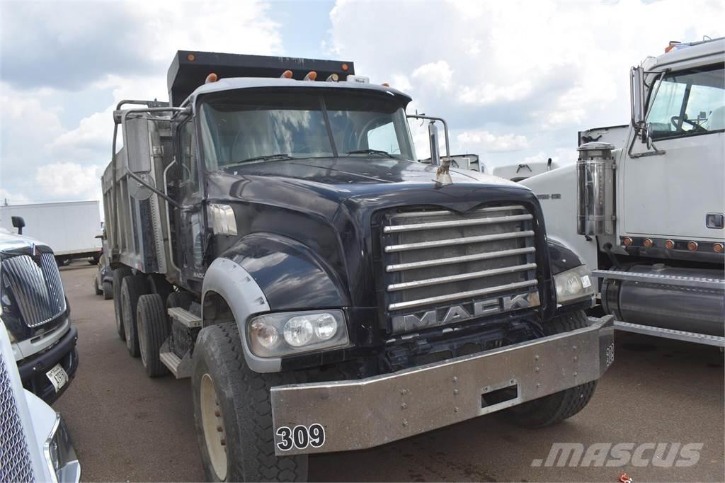 Mack GRANITE GU713 Pašizgāzējs