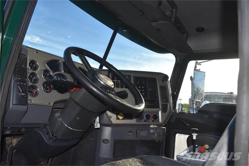 Mack GRANITE GU713 Pašizgāzējs