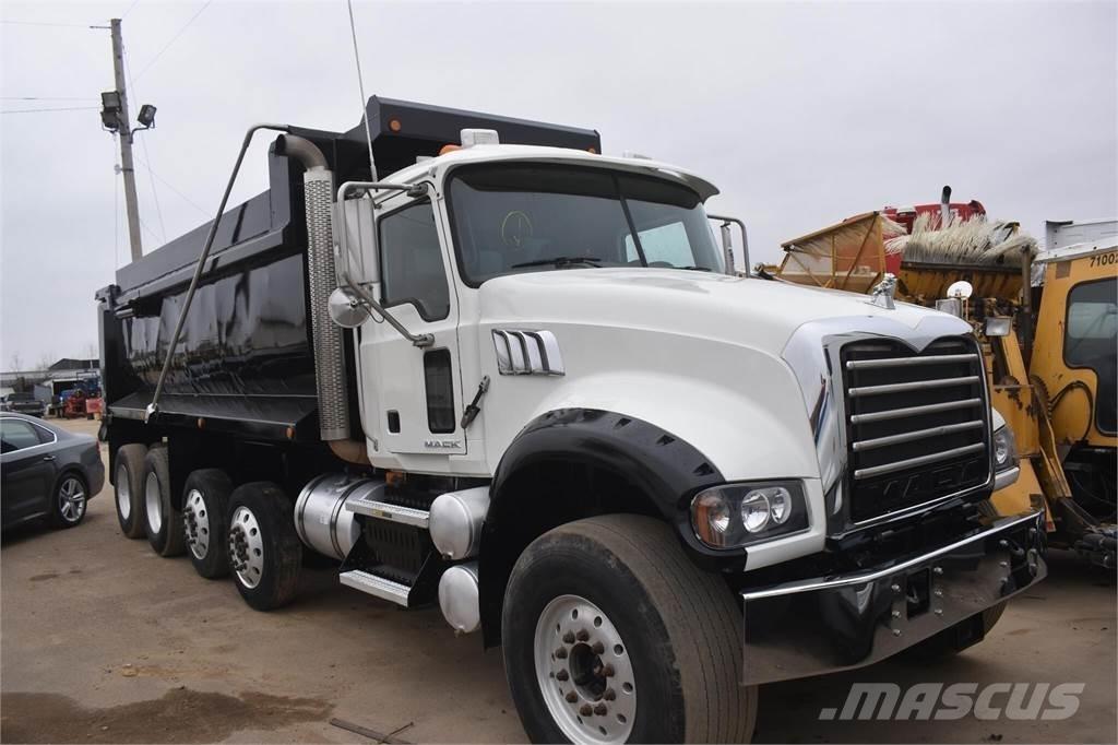 Mack GRANITE GU713 Pašizgāzējs