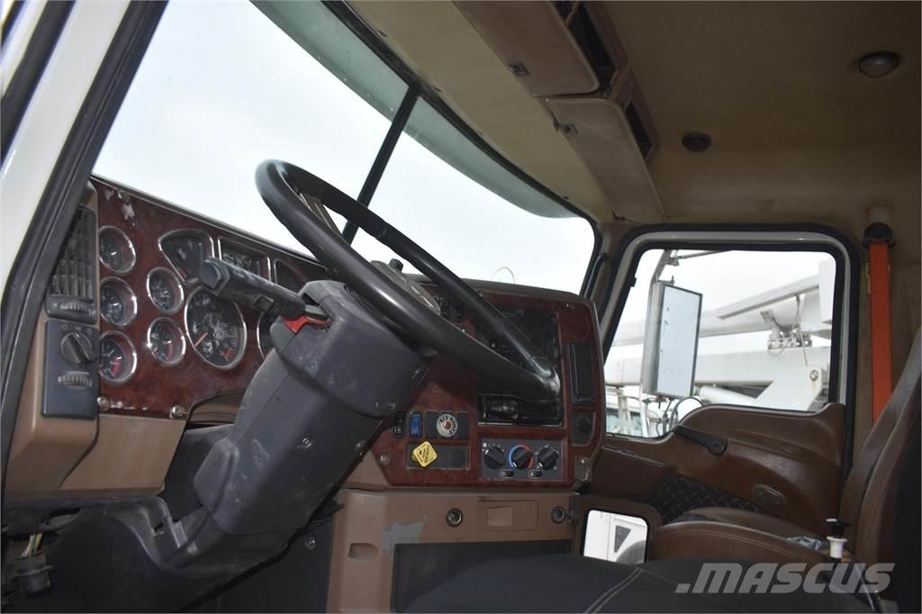 Mack GRANITE GU713 Pašizgāzējs