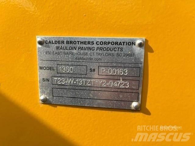Mauldin 1360 Asfalta klājēji