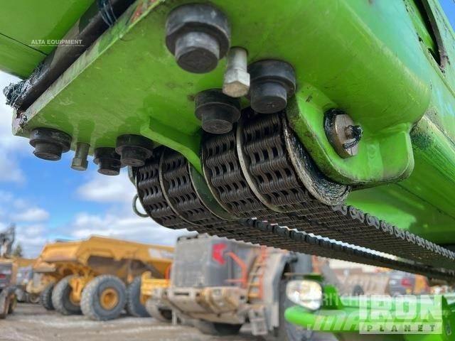 Merlo P65.14HM Teleskopiskie manipulatori