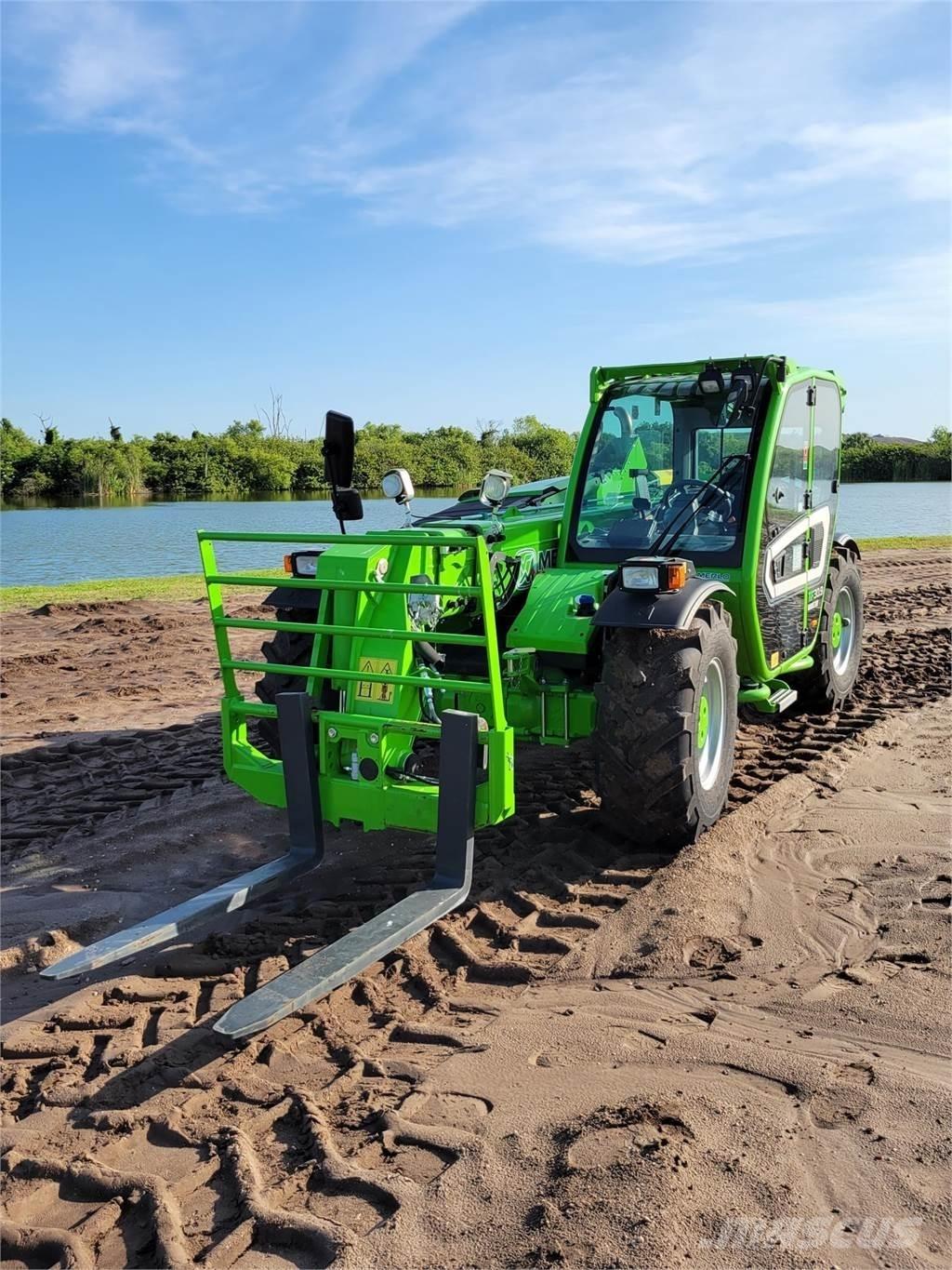 Merlo TF30.9-115 Teleskopiskie manipulatori
