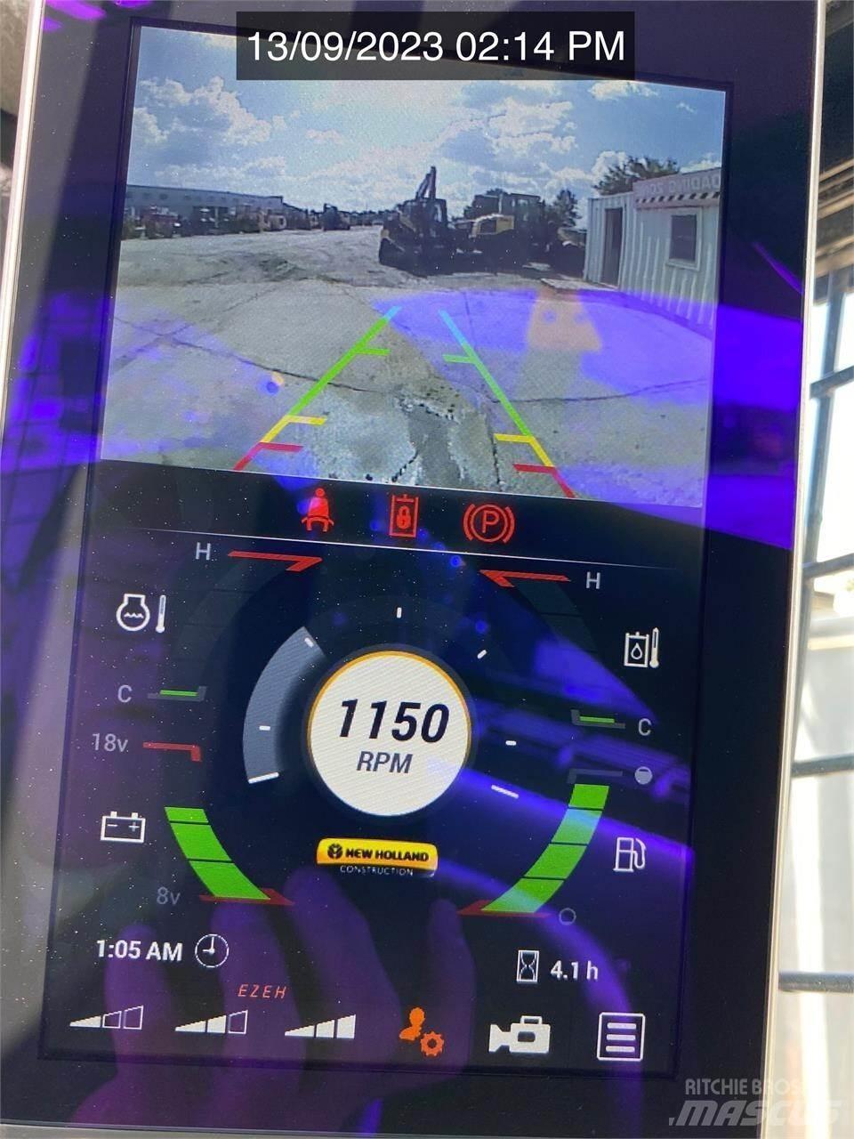 New Holland C332 Lietoti riteņu kompaktiekrāvēji