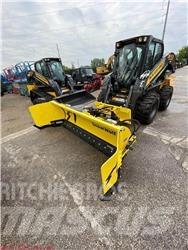 New Holland L328 Lietoti riteņu kompaktiekrāvēji