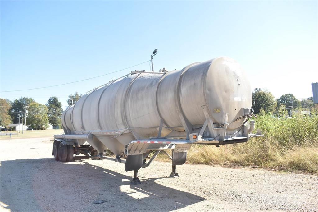  PENSKE Autocisternas