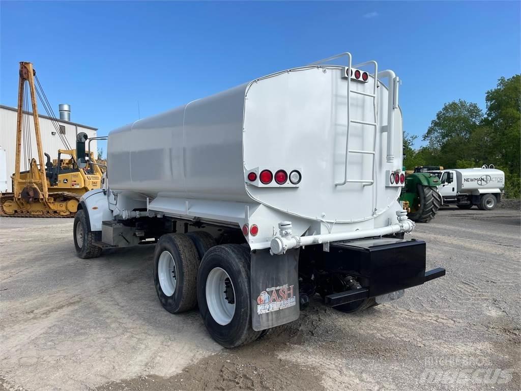 Peterbilt 335 Ūdens mašīnas
