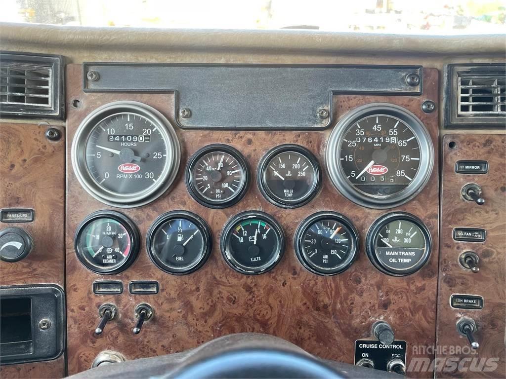 Peterbilt 335 Ūdens mašīnas