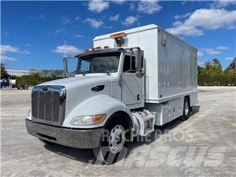 Peterbilt 335 Būvniecība- Citi
