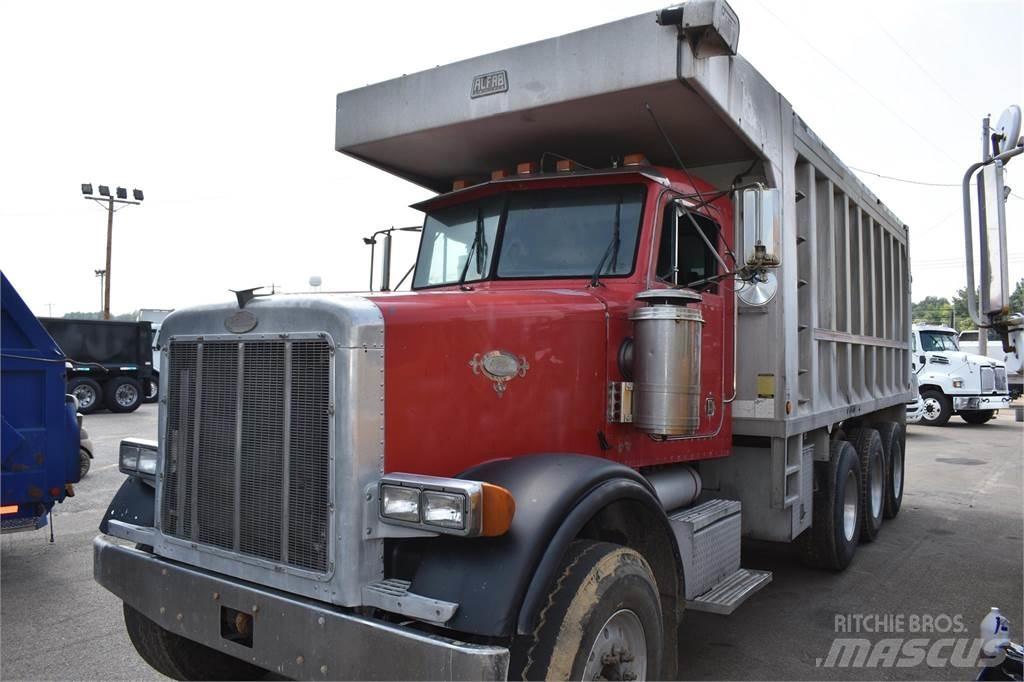 Peterbilt 357 Pašizgāzējs