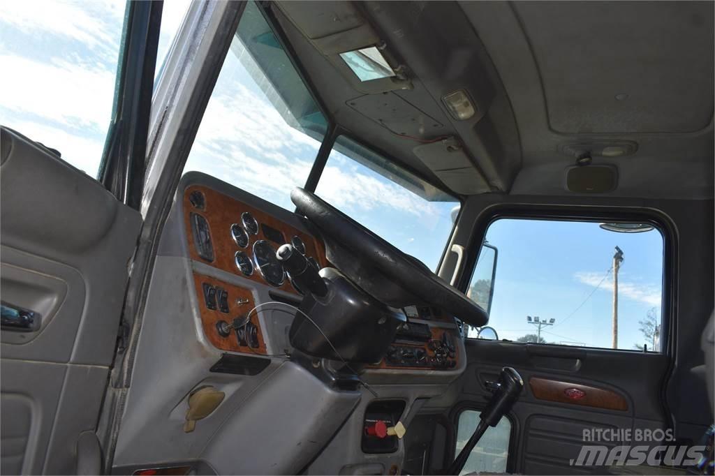 Peterbilt 379 Pašizgāzējs